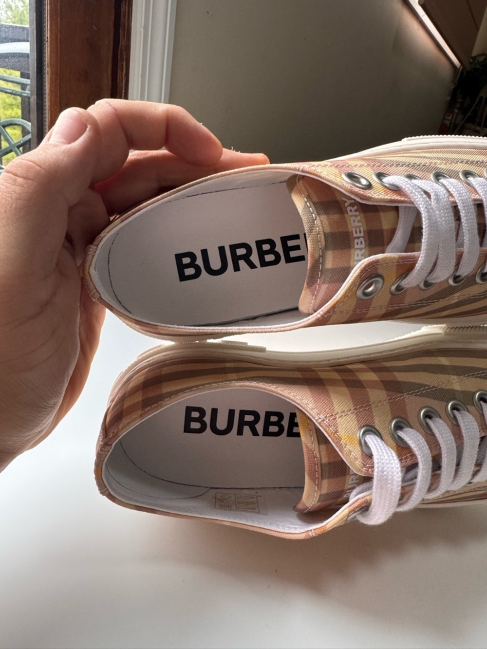 Burberry Check Platform Sneakers – Size EU 39.5 (Fits ~40) – Made in Italy - Picture 6 of 11